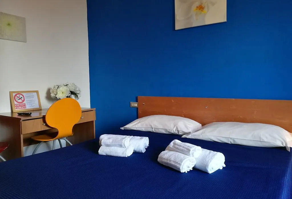 Ares Rooms-1